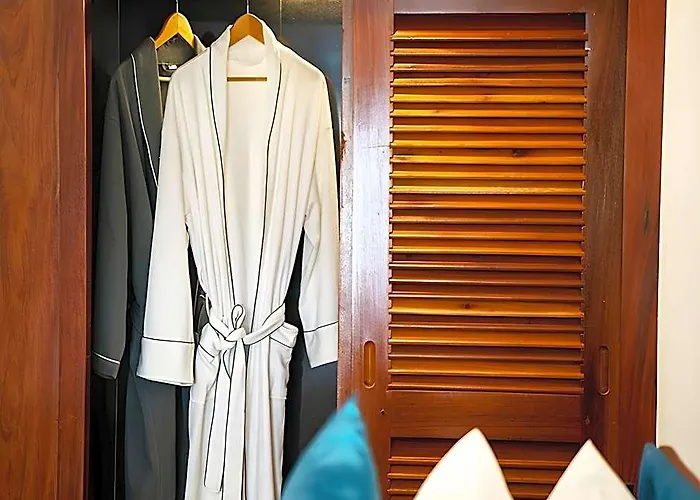 Angkor Boutique